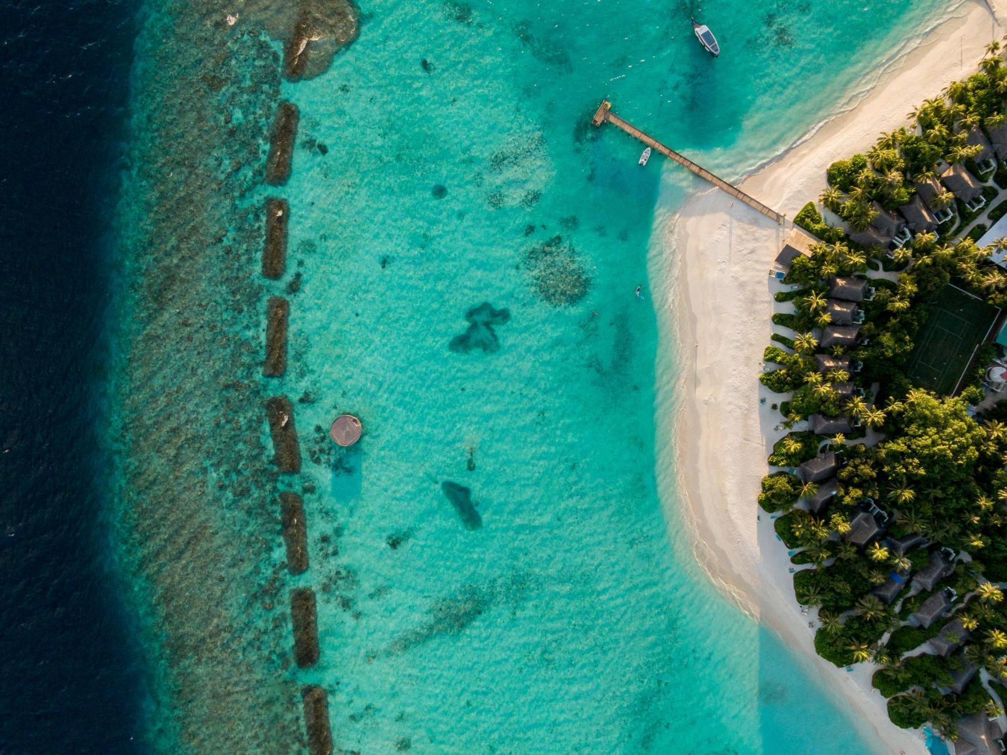 Hotel Nova Maldives à Dhangethi Extérieur photo